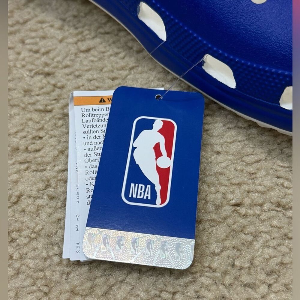 NWT Crocs Blue Red NBA Philadelphia 76ers Classic Clogs Unisex Sz M11.0/W13.0 - Picture 5 of 7